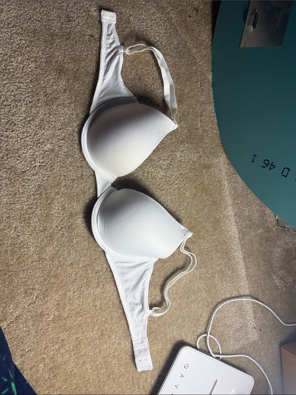 Smooth Padded White T-Shirt Bra with Light Support